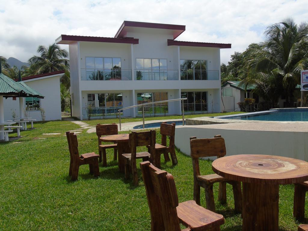Phaidon Beach Resort Pandan Exterior photo